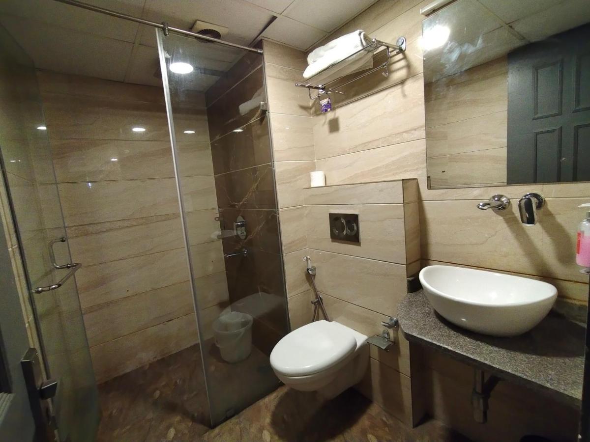 Saltstayz Express - Medicity Near Medanta Hospital Gurgaon Exterior photo