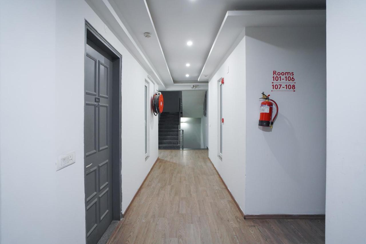 Saltstayz Express - Medicity Near Medanta Hospital Gurgaon Exterior photo
